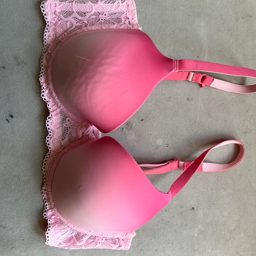 Brand new pink 34DD